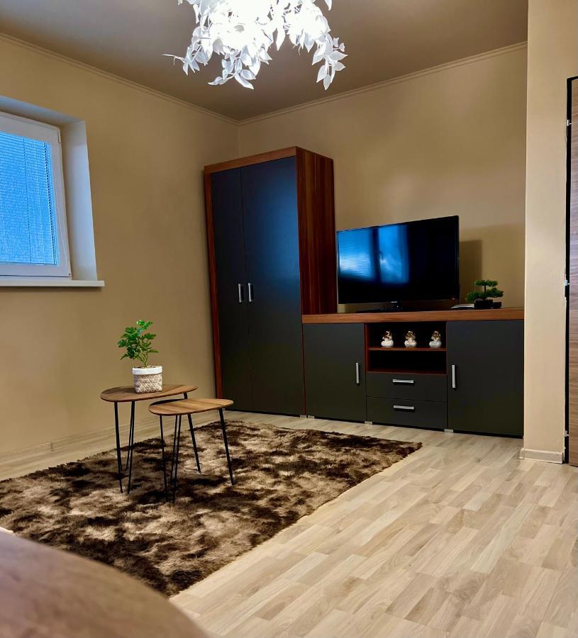 Garzon/ Studio Apartment Sahy Buitenkant foto
